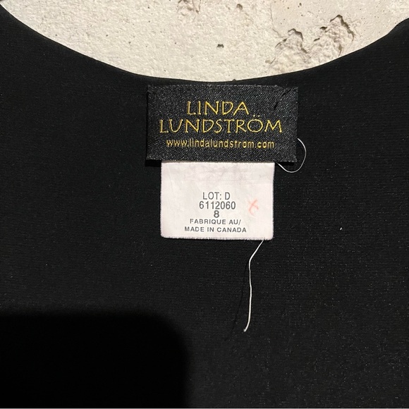 Linda Lundstrom Black Tank Top Women’s Size 8 Scoop Neck - Picture 4 of 7